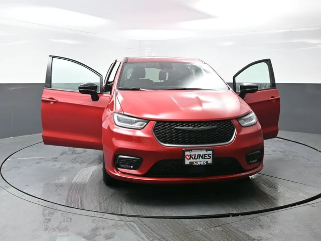 Nuevos CHRYSLER PACIFICA à Estados chez autogozo