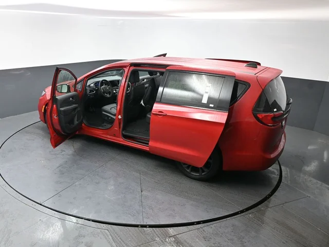 Nuevos CHRYSLER PACIFICA à Estados chez autogozo