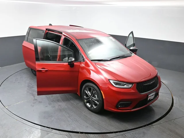 Nuevos CHRYSLER PACIFICA à Estados chez autogozo