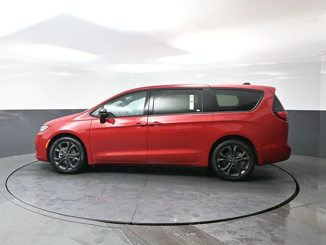 Nuevos CHRYSLER PACIFICA à Estados chez autogozo