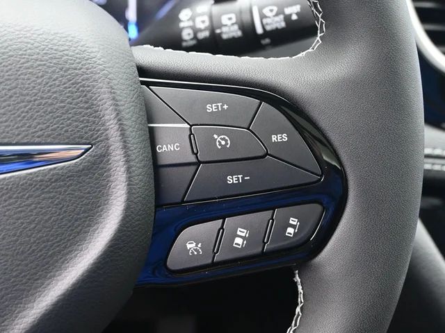 Nuevos CHRYSLER PACIFICA à Estados chez autogozo