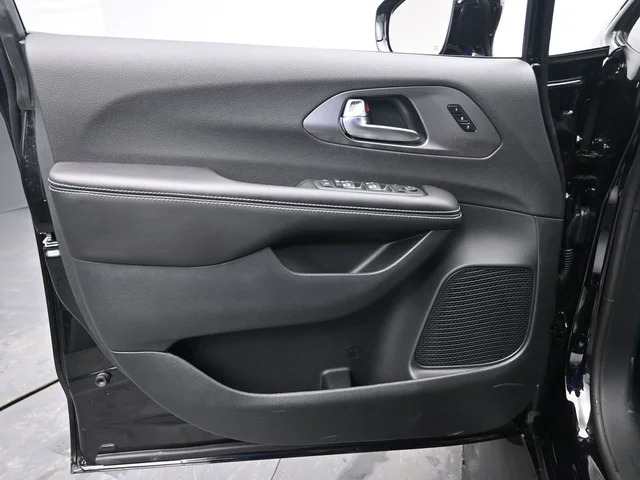 Nuevos CHRYSLER PACIFICA à Estados chez autogozo