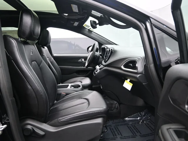 Nuevos CHRYSLER PACIFICA à Estados chez autogozo