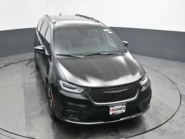 Nuevos CHRYSLER PACIFICA à Estados chez autogozo