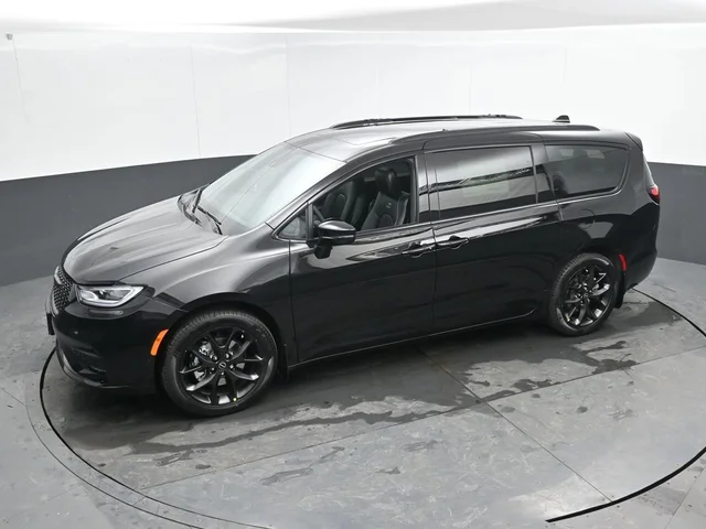 Nuevos CHRYSLER PACIFICA à Estados chez autogozo