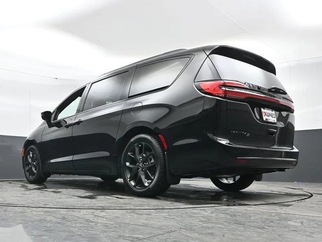 Nuevos CHRYSLER PACIFICA à Estados chez autogozo