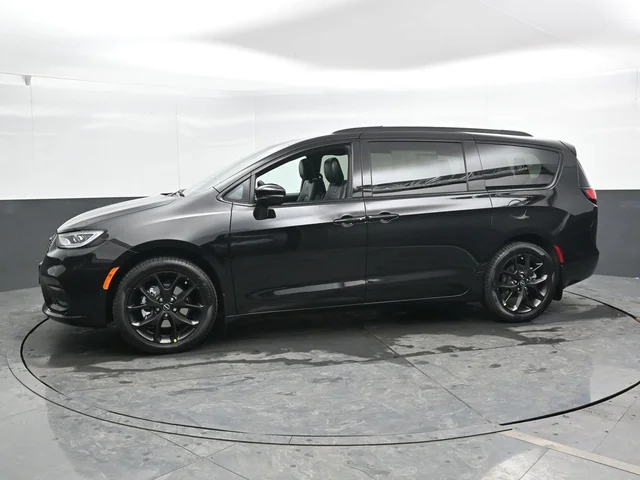 Nuevos CHRYSLER PACIFICA à Estados chez autogozo