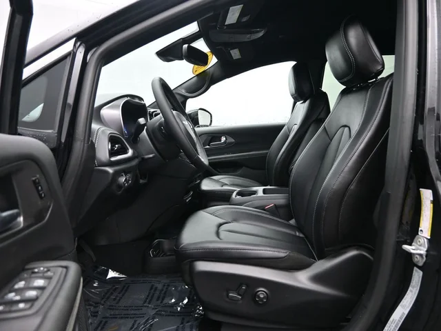 Nuevos CHRYSLER PACIFICA à Estados chez autogozo