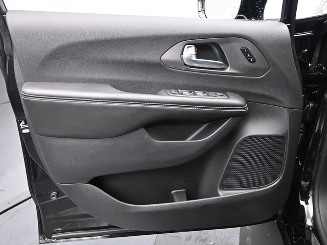 Nuevos CHRYSLER PACIFICA à Estados chez autogozo