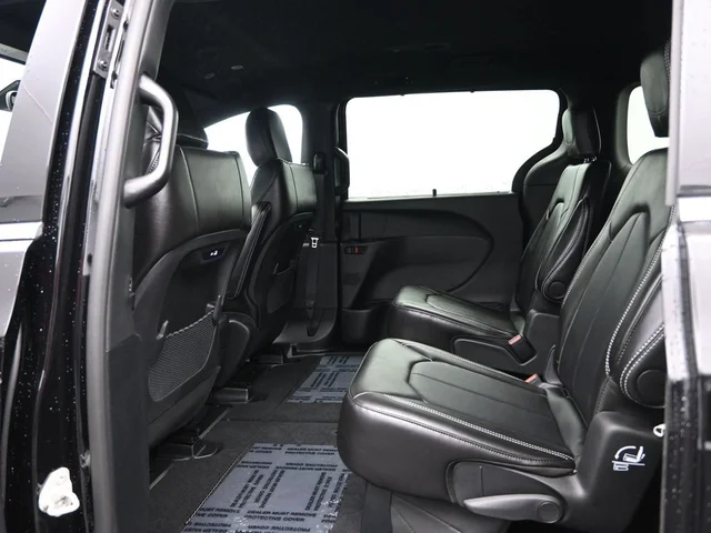Nuevos CHRYSLER PACIFICA à Estados chez autogozo