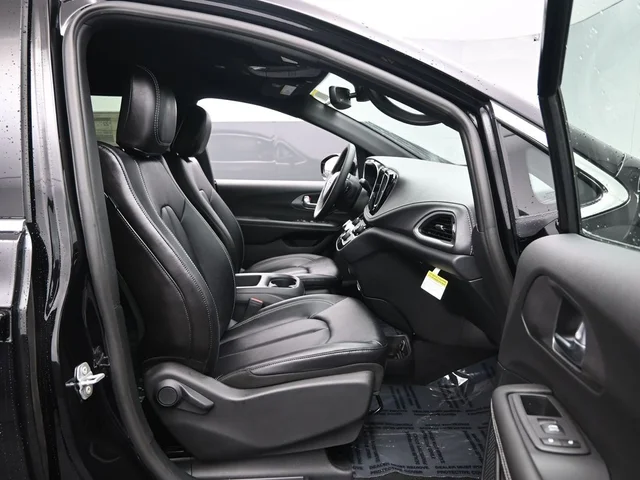Nuevos CHRYSLER PACIFICA à Estados chez autogozo