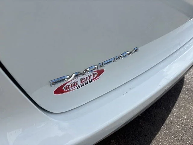 SEMINUEVOS CHRYSLER Pacifica a Estados en autogozo