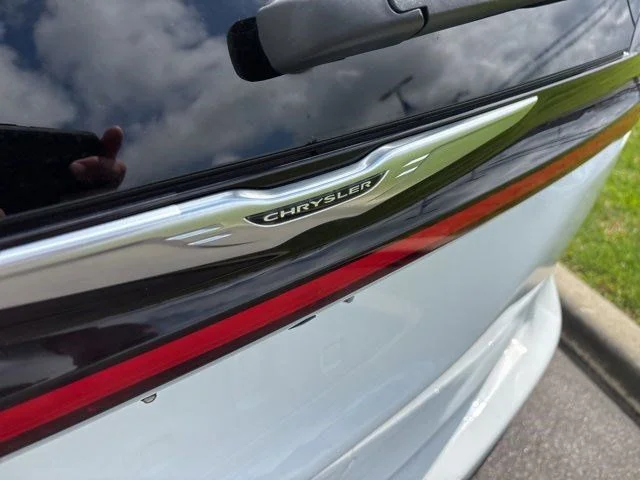 SEMINUEVOS CHRYSLER Pacifica a Estados en autogozo