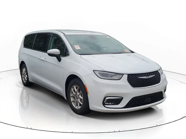 SEMINUEVOS CHRYSLER Pacifica a Estados en autogozo