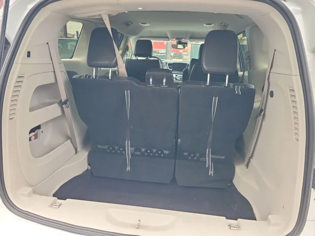 SEMINUEVOS CHRYSLER Pacifica a Estados en autogozo