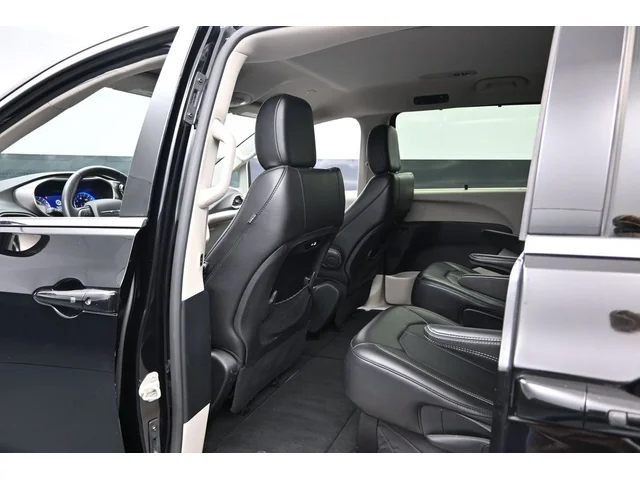 SEMINUEVOS CHRYSLER Pacifica a Estados en autogozo