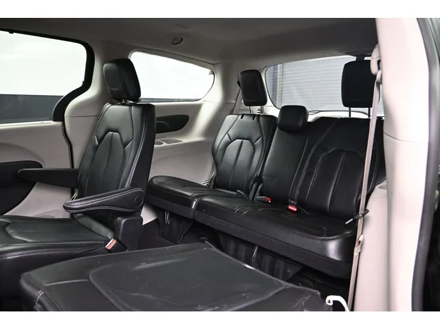 SEMINUEVOS CHRYSLER Pacifica a Estados en autogozo
