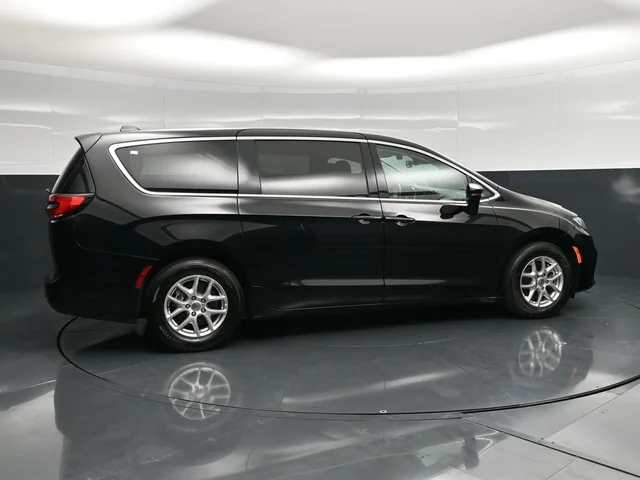 SEMINUEVOS CHRYSLER Pacifica a Estados en autogozo