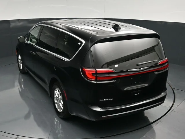 SEMINUEVOS CHRYSLER Pacifica a Estados en autogozo