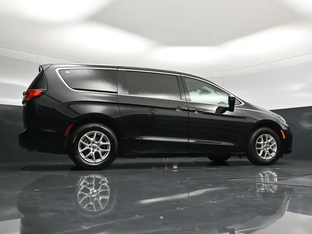 SEMINUEVOS CHRYSLER Pacifica a Estados en autogozo