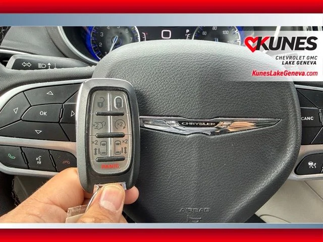 SEMINUEVOS CHRYSLER Pacifica a Estados en autogozo