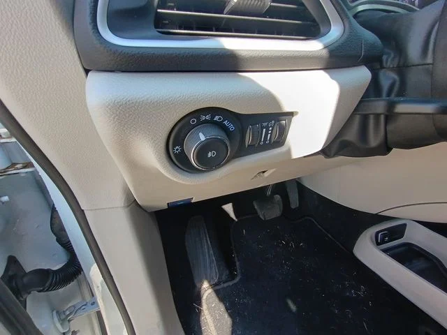SEMINUEVOS CHRYSLER Pacifica a Estados en autogozo