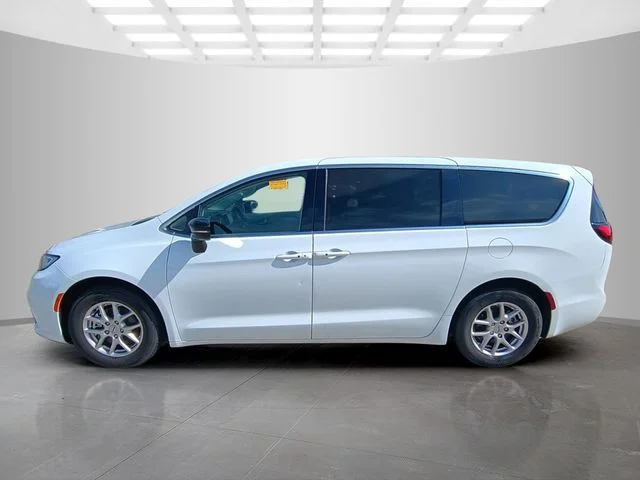SEMINUEVOS CHRYSLER Pacifica a Estados en autogozo