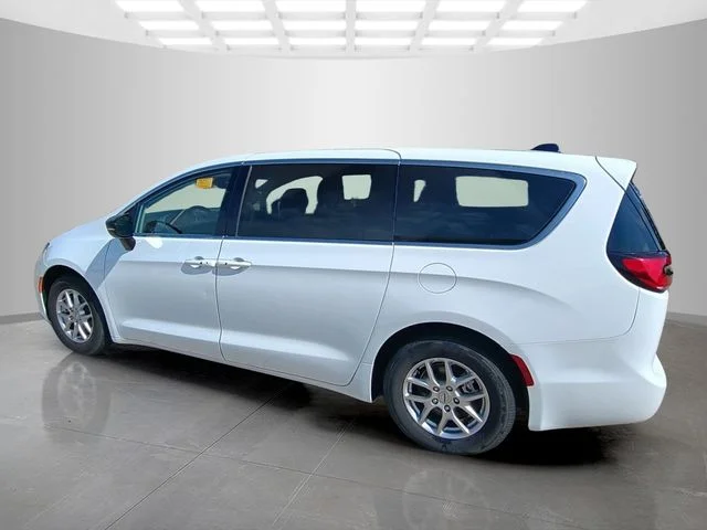SEMINUEVOS CHRYSLER Pacifica a Estados en autogozo