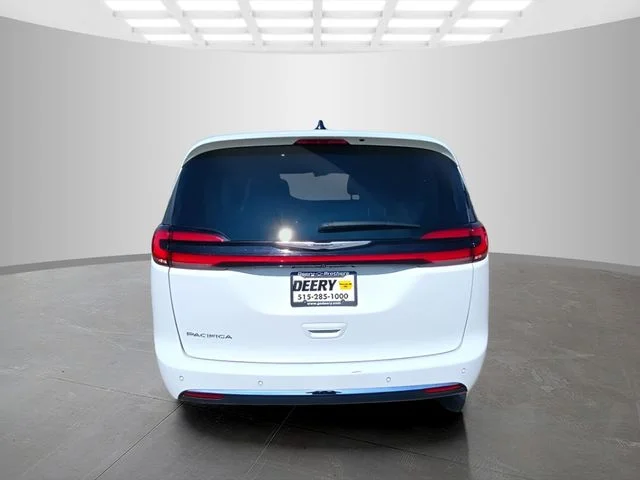 SEMINUEVOS CHRYSLER Pacifica a Estados en autogozo
