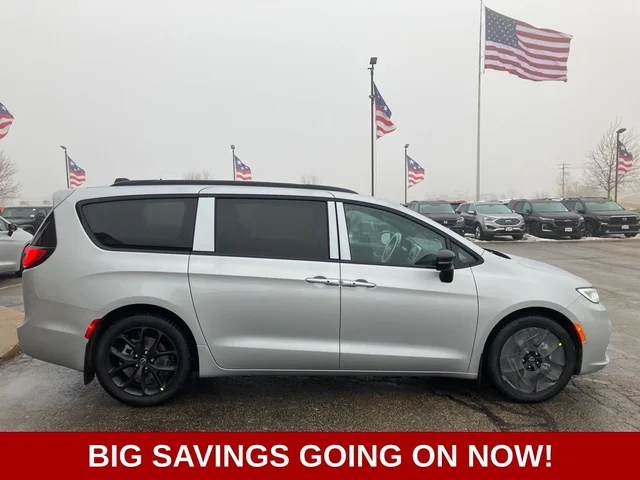 Nuevos CHRYSLER PACIFICA à Estados chez autogozo