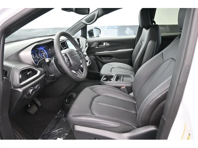 Nuevos CHRYSLER PACIFICA à Estados chez autogozo