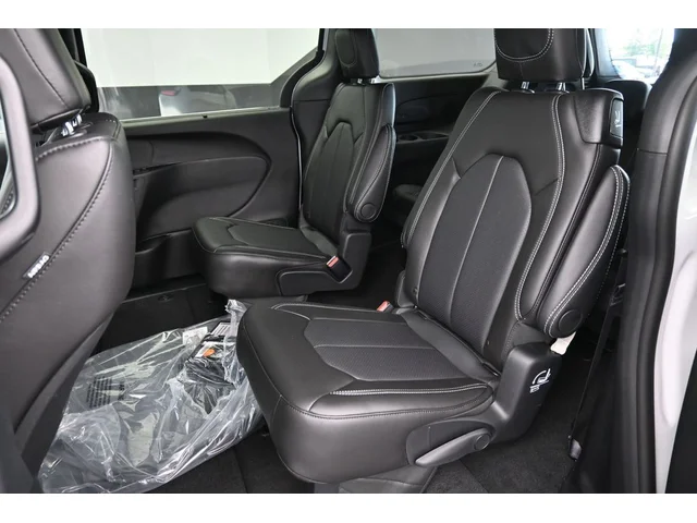 Nuevos CHRYSLER PACIFICA à Estados chez autogozo