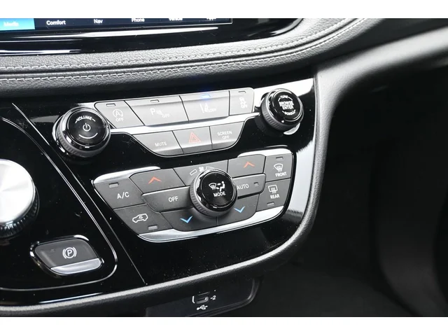 Nuevos CHRYSLER PACIFICA à Estados chez autogozo