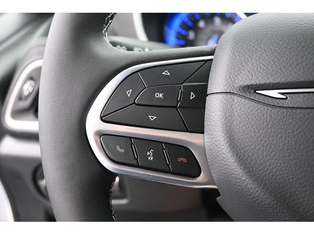 Nuevos CHRYSLER PACIFICA à Estados chez autogozo