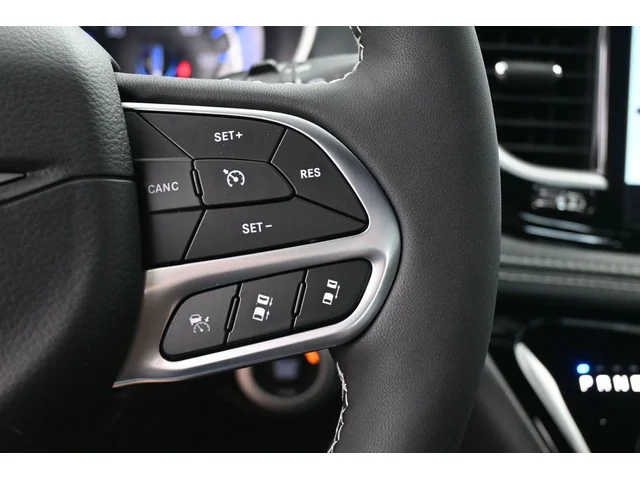 Nuevos CHRYSLER PACIFICA à Estados chez autogozo