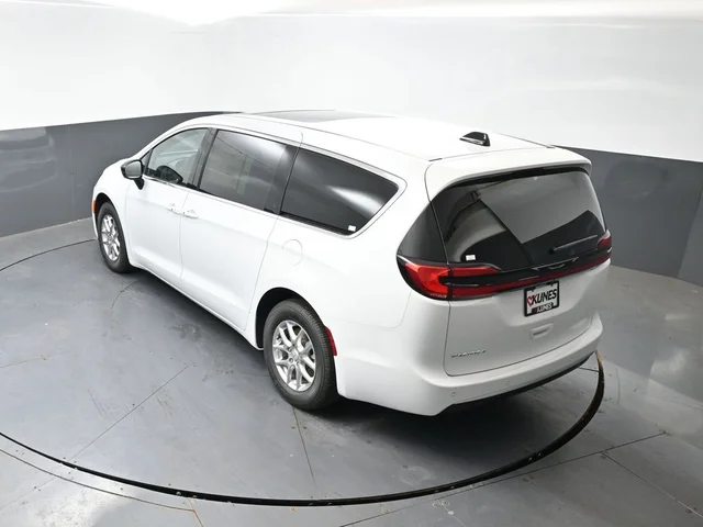 Nuevos CHRYSLER PACIFICA à Estados chez autogozo