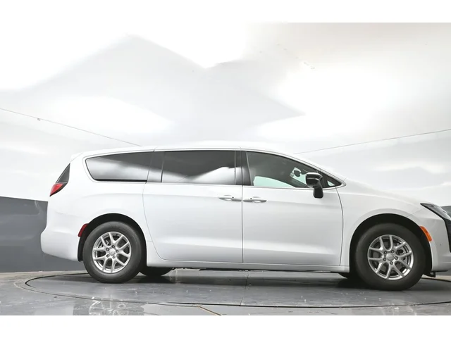 Nuevos CHRYSLER PACIFICA à Estados chez autogozo