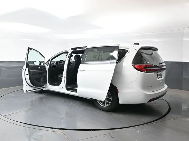 Nuevos CHRYSLER PACIFICA à Estados chez autogozo