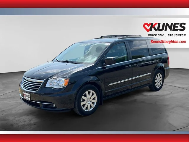 SEMINUEVOS CHRYSLER Town & Country a Estados en autogozo