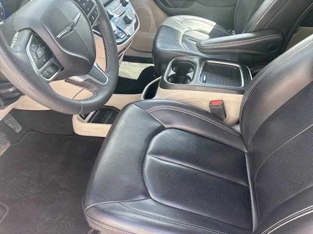 SEMINUEVOS CHRYSLER Pacifica a Estados en autogozo