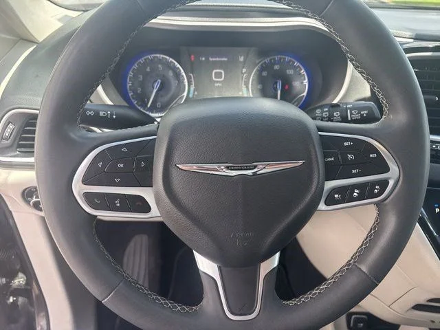 SEMINUEVOS CHRYSLER Pacifica a Estados en autogozo