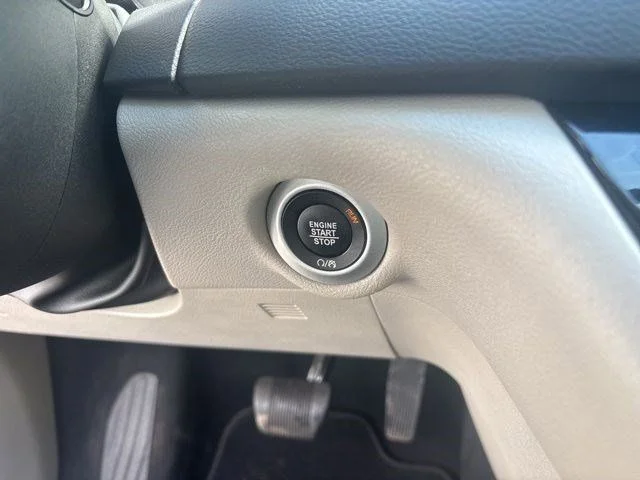 SEMINUEVOS CHRYSLER Pacifica a Estados en autogozo