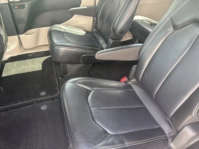 SEMINUEVOS CHRYSLER Pacifica a Estados en autogozo