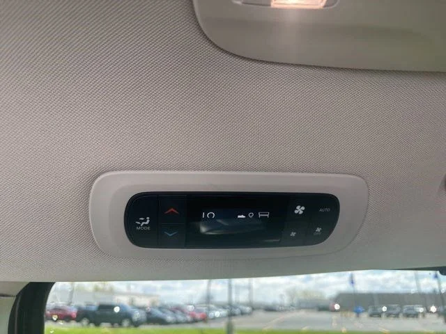 SEMINUEVOS CHRYSLER Pacifica a Estados en autogozo