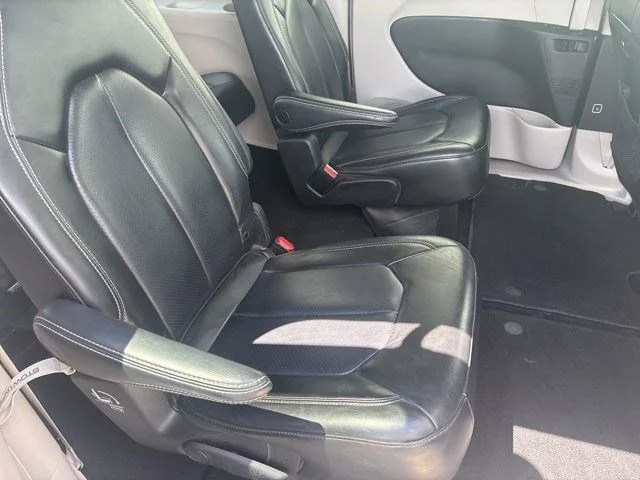 SEMINUEVOS CHRYSLER Pacifica a Estados en autogozo