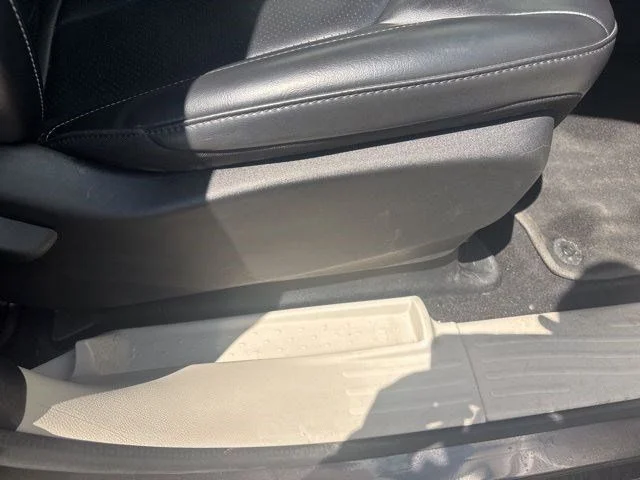 SEMINUEVOS CHRYSLER Pacifica a Estados en autogozo