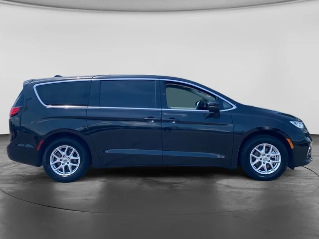 SEMINUEVOS CHRYSLER Pacifica a Estados en autogozo
