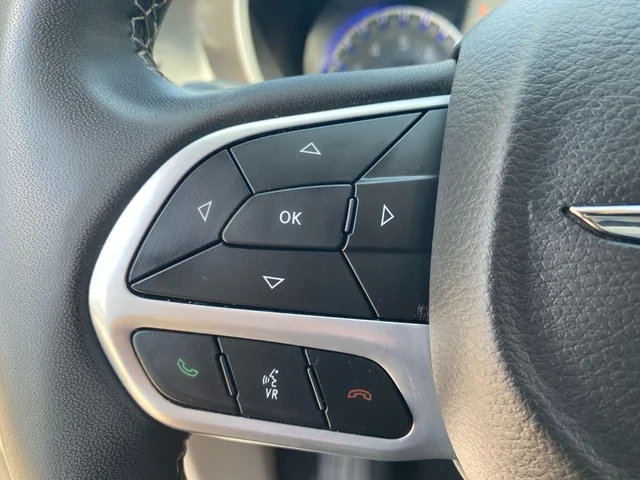 SEMINUEVOS CHRYSLER Pacifica a Estados en autogozo