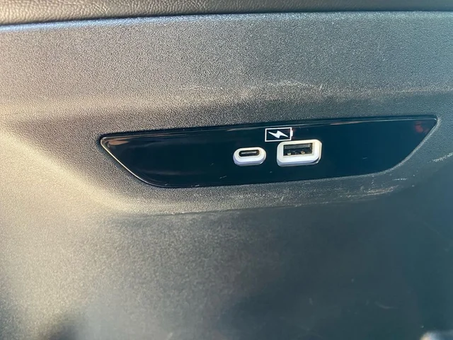 SEMINUEVOS CHRYSLER Pacifica a Estados en autogozo