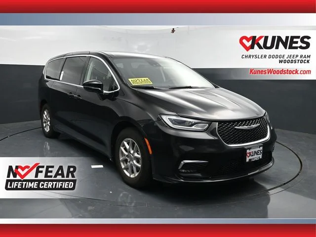 SEMINUEVOS CHRYSLER Pacifica a Estados en autogozo